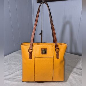 Dooney & Bourke Leather Lexington Tote NWOT